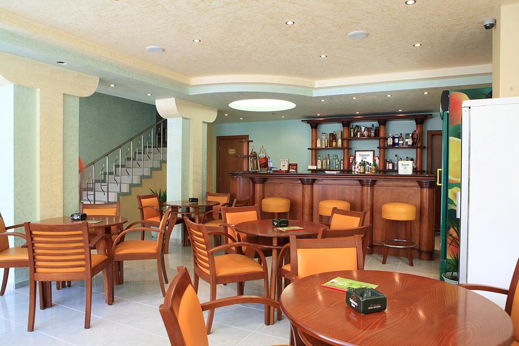 Dreams Family Hotel Nesebar Exterior photo